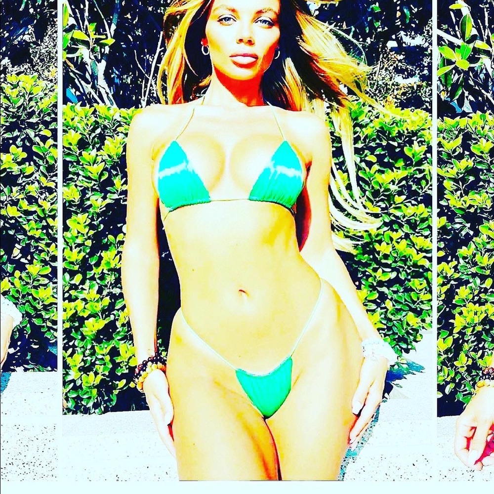 Green sexy bathing suit